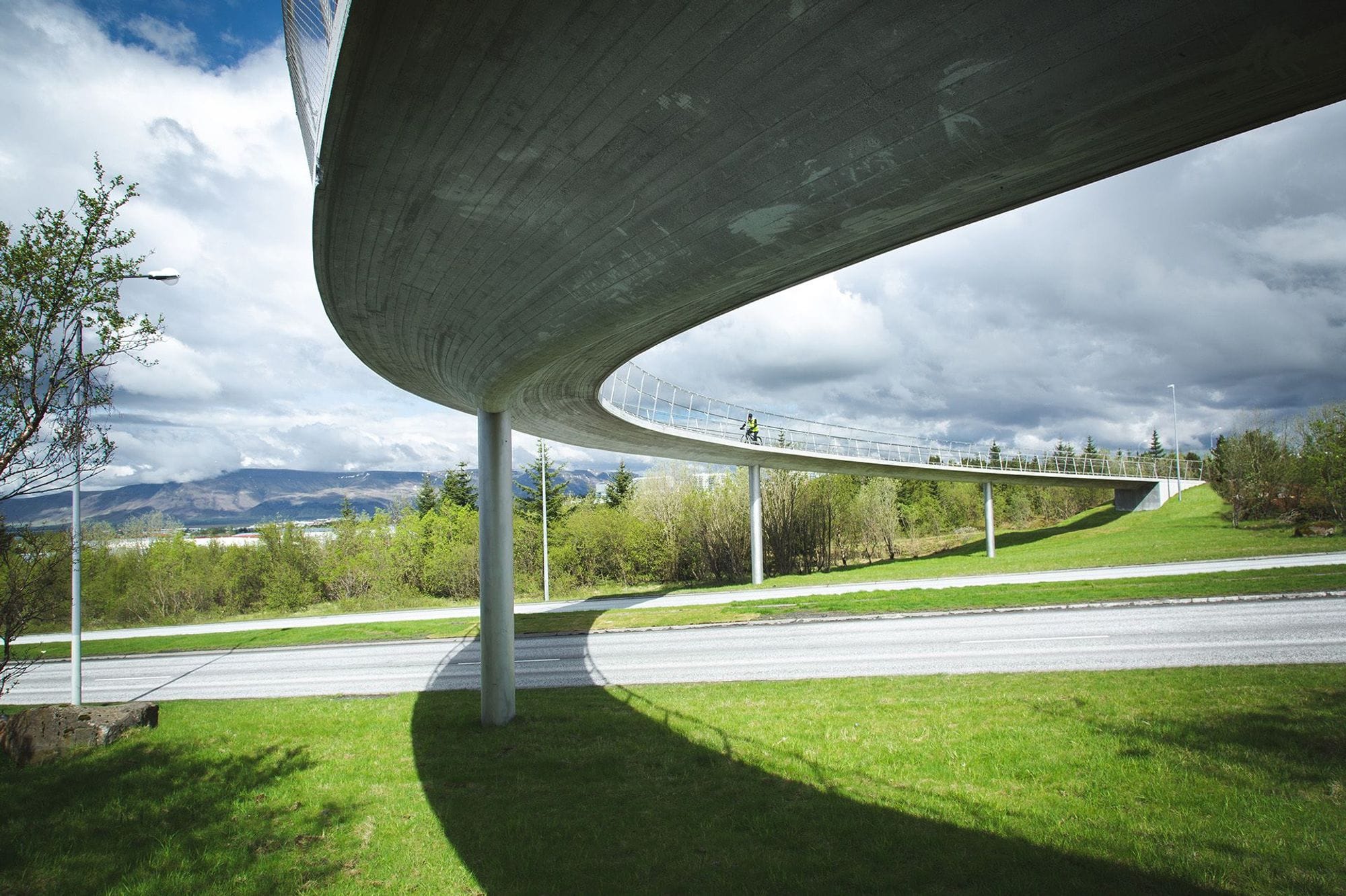 Breidholtsbru seen from underneath showing the curved structure