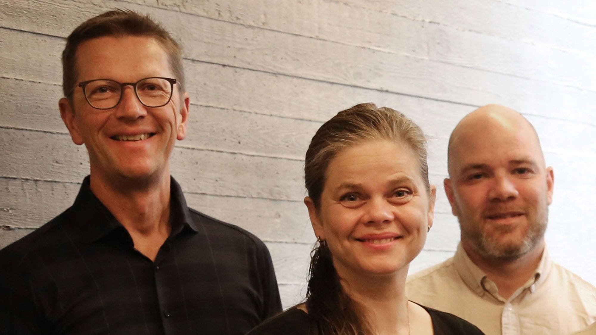 People in a posed photo.