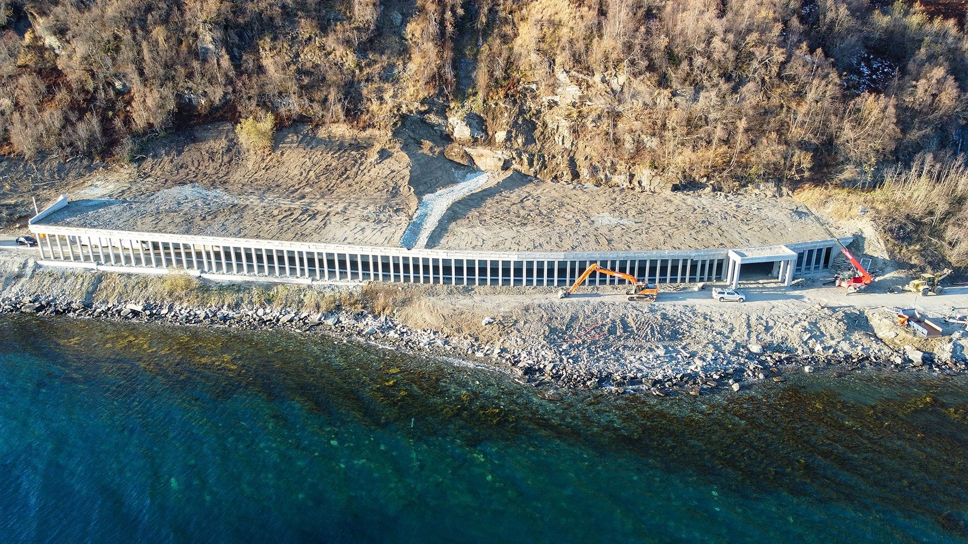 Tunnel.