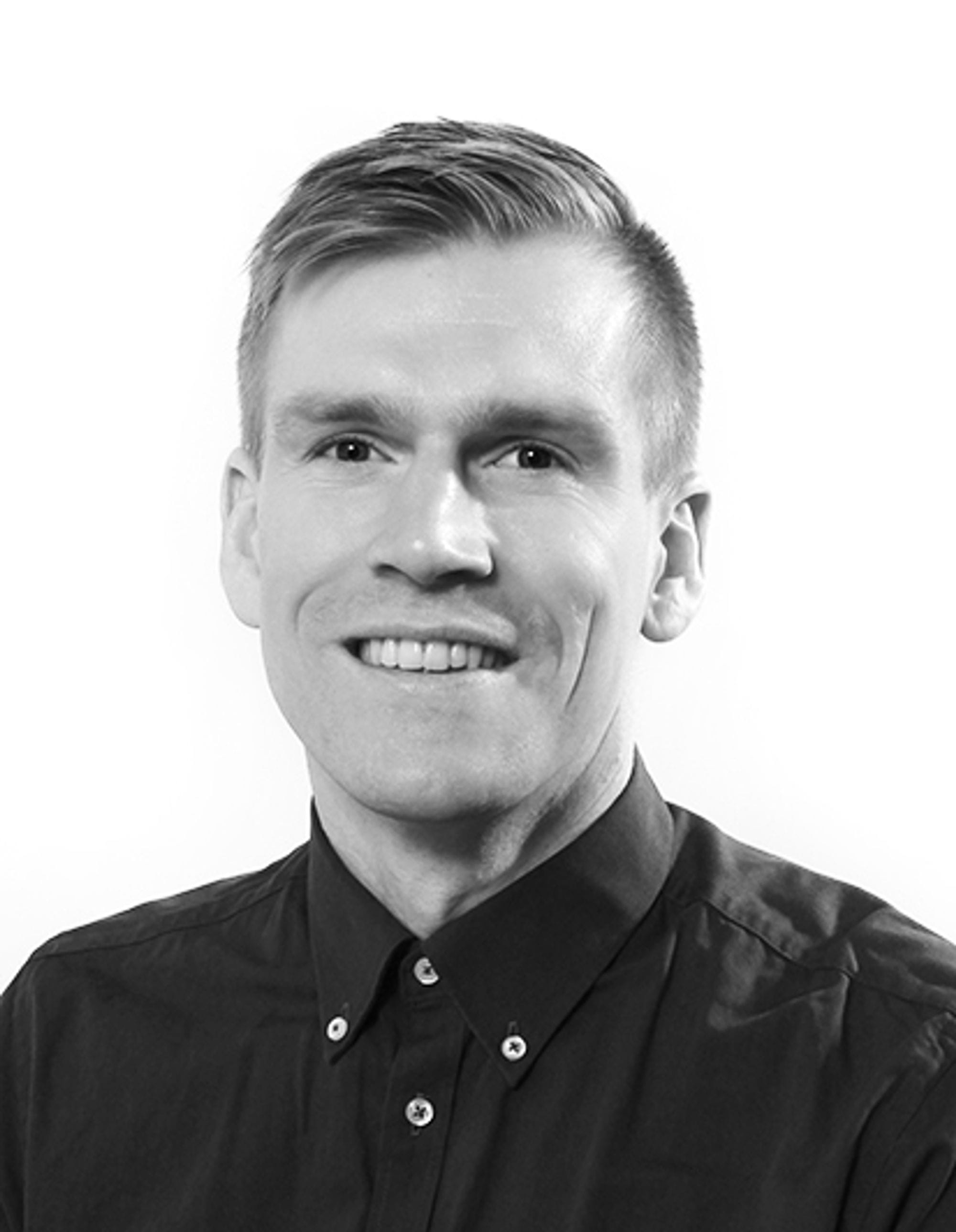 Headshot of a man